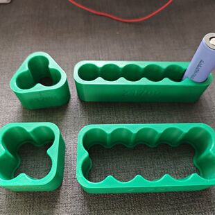 18650夹具模具21700固定架点焊专用支架手工六联焊接锂电池盒组装