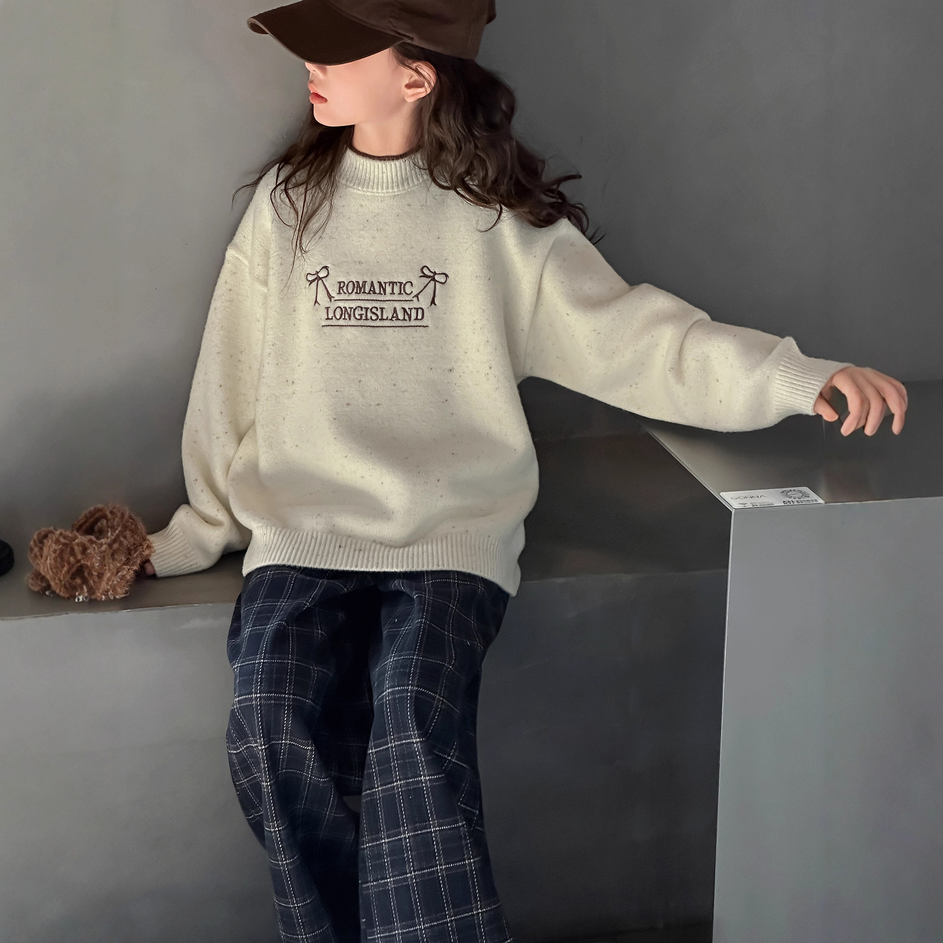 女童套头毛衣秋冬2025新款洋气女孩儿童上衣女大童冬季加厚针织衫