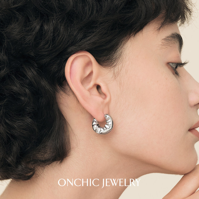 明星同款Onchic褶皱圈圈耳环女独特素圈轻奢高级感耳钉气质耳饰品,饰品/流行首饰/时尚饰品新,耳环,淘宝优惠券,粉丝福利购,淘宝优惠卷