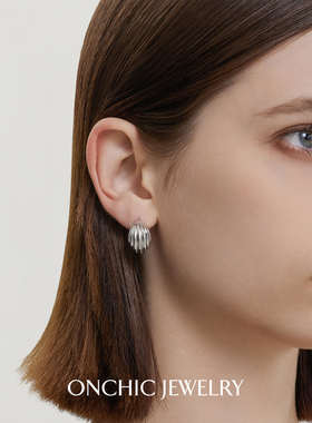 OnchicOR系列贝壳耳环女高级耳饰品小众设计耳钉简约耳夹精致