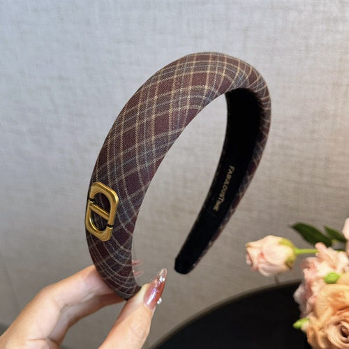 美拉德焦糖红棕格纹猪鼻子发箍