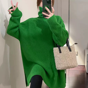 大码高领慵懒风宽松毛衣女秋冬胖mm300斤韩版开叉中长款打底上衣