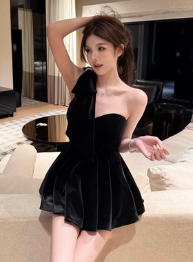 FAY【丝绒曜夜】蝴蝶结装饰漏肩波点网纱拼接收腰蓬蓬裙丝绒套装