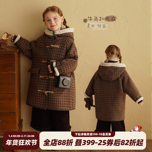 砚台家女童加绒加厚格子连帽外套冬装新款宝宝中长款洋气保暖大衣
