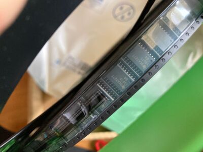 ISO15   ISO15DW ISO15DWR 隔离3.3V半和全双工RS-485收发器 原装