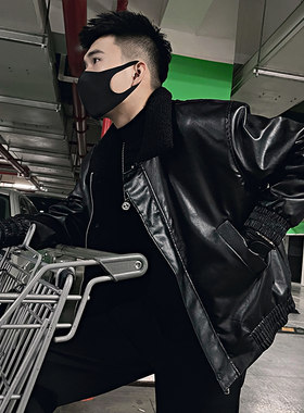 成熟稳重男士秋冬季皮棉服