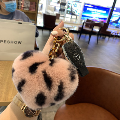 仿獭兔毛毛球钥匙扣精致豹纹爱心包包高档汽车钥匙挂件可爱毛绒女