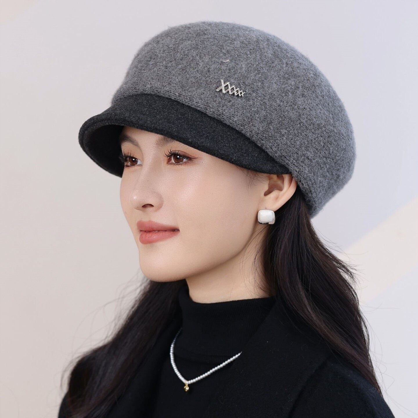 秋冬季中年妈妈帽保暖鸭舌帽贝雷帽毛线针织帽子女款加厚时尚洋气