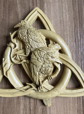 凯尔特结乌鸦魔结上树脂