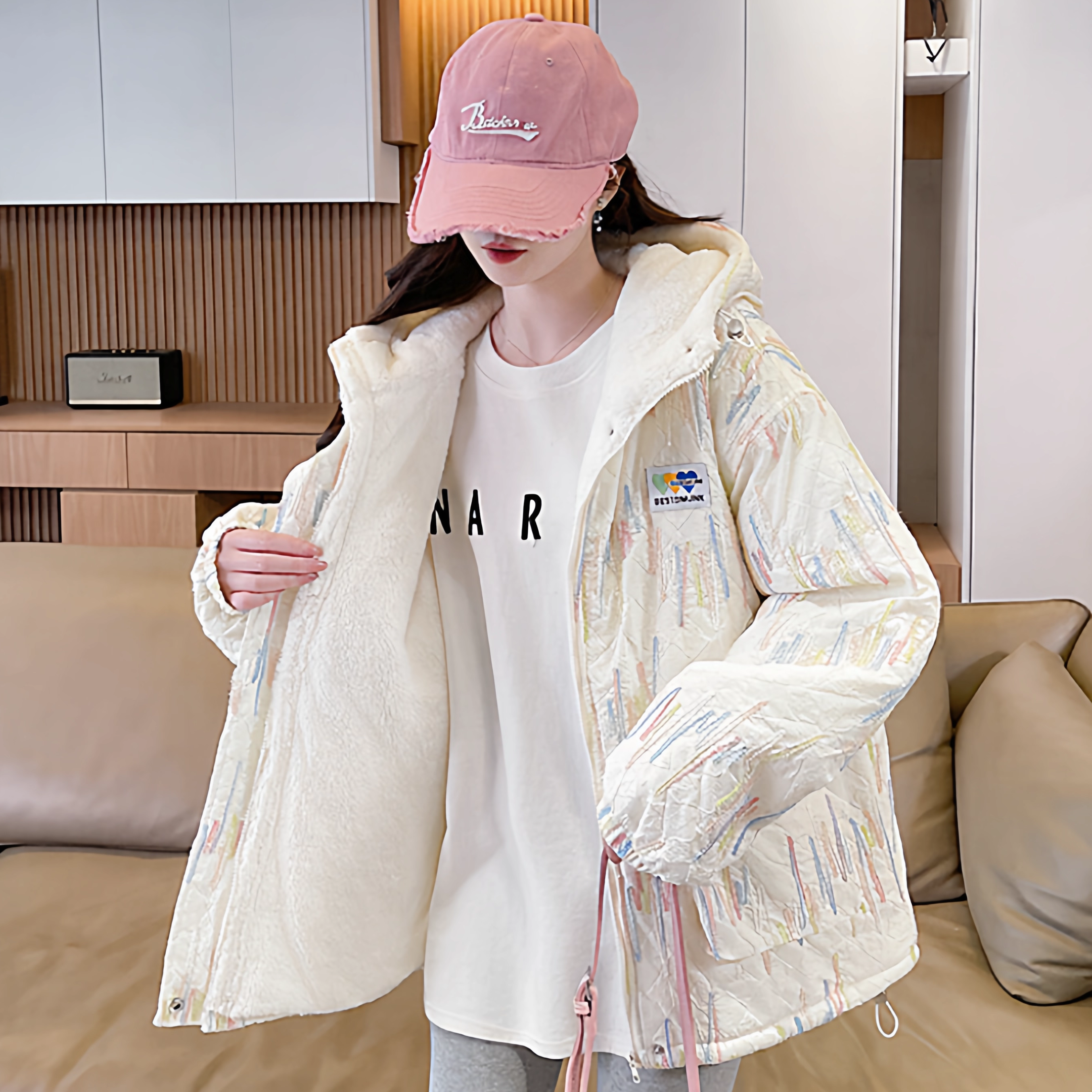 羊羔毛彩虹条纹棉服女2025秋冬洋气减龄设计初高中学生连帽棒球服
