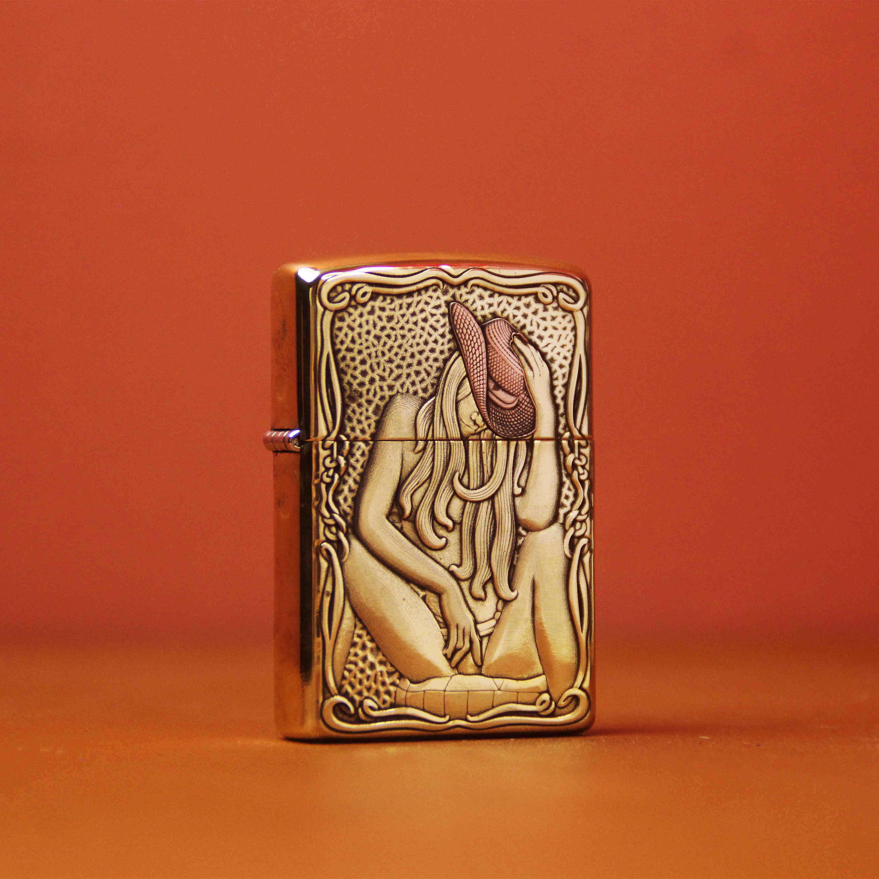 佐罗二代浮雕镶嵌牛仔女郎纯铜原装打火机创意个性经典常规
