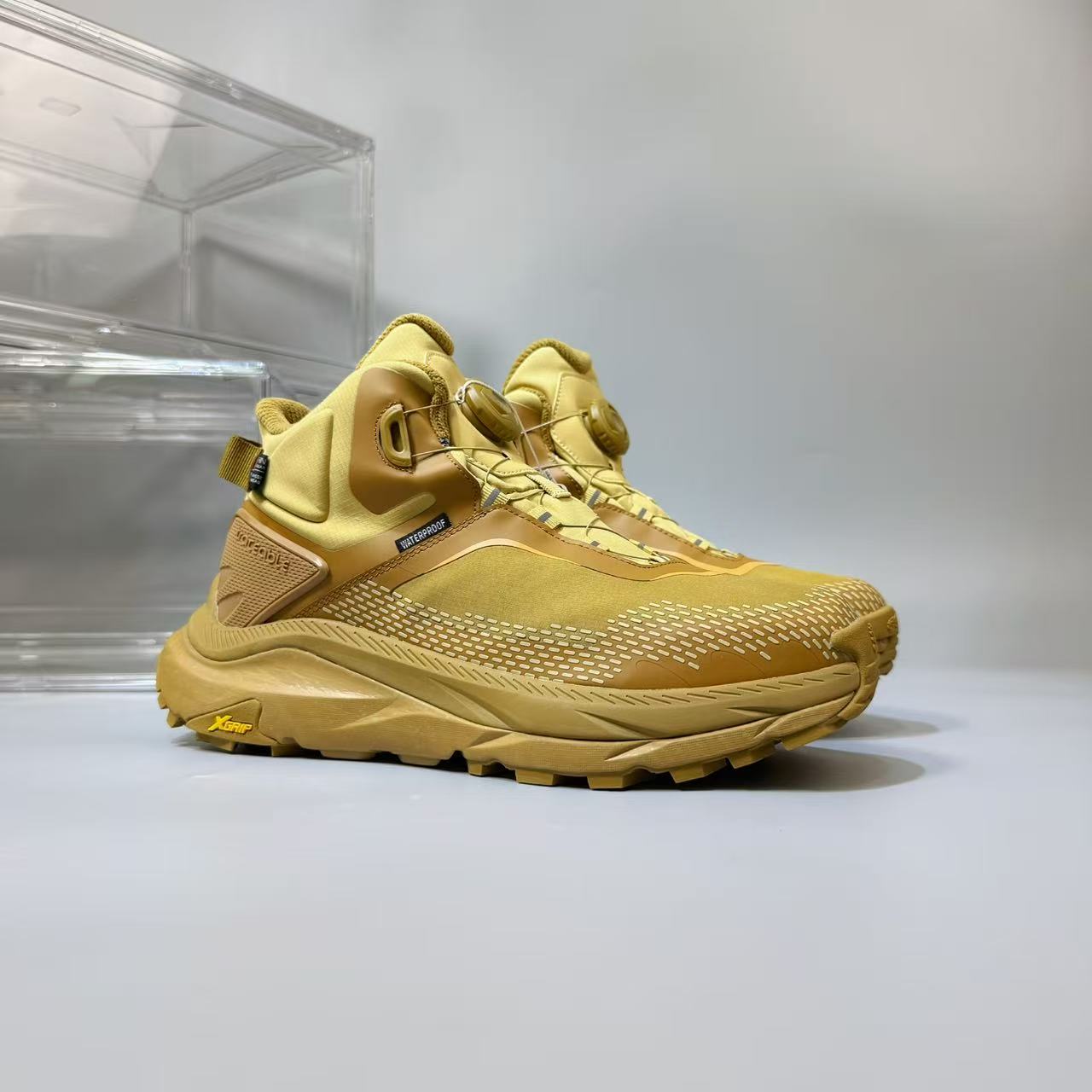 加拿大运动防滑厚底高帮冬季徒步