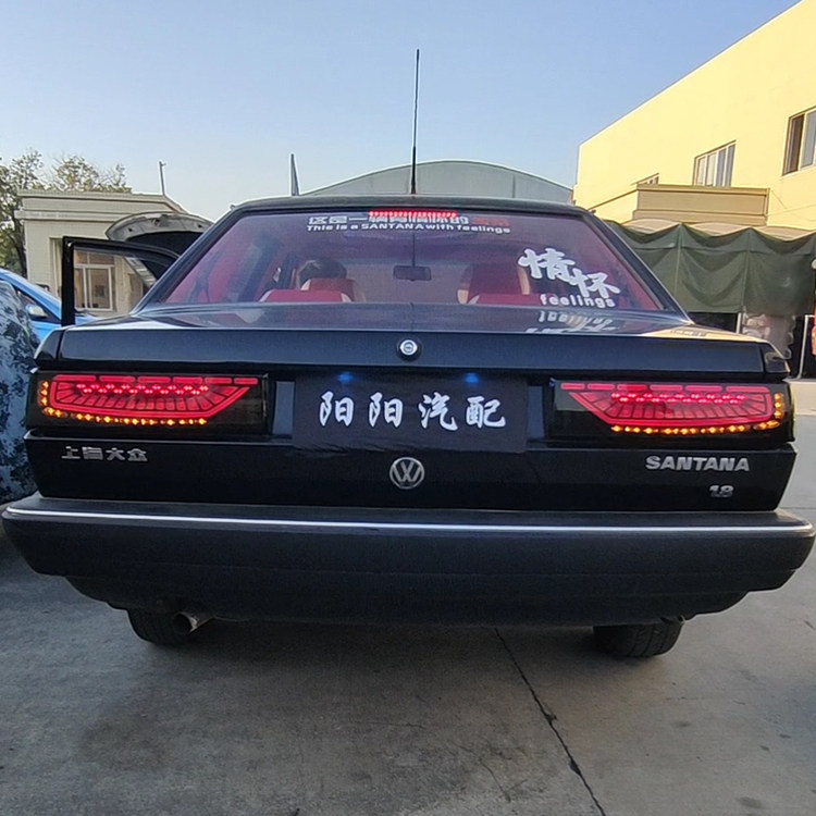 适用于桑塔纳普桑尾灯改装鱼骨行车灯led转向刹车灯 普桑兰博基尼