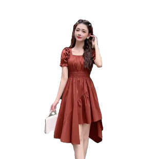 大码法式时尚公主气质不规则下摆设计收腰方口领泡泡袖连衣裙女夏