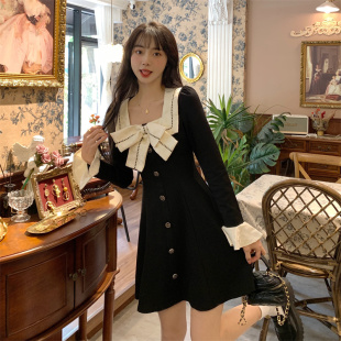 复古裙子胖mm遮肉显瘦长裙 赫本风方领蝴蝶结连衣裙女春季 大码 女装