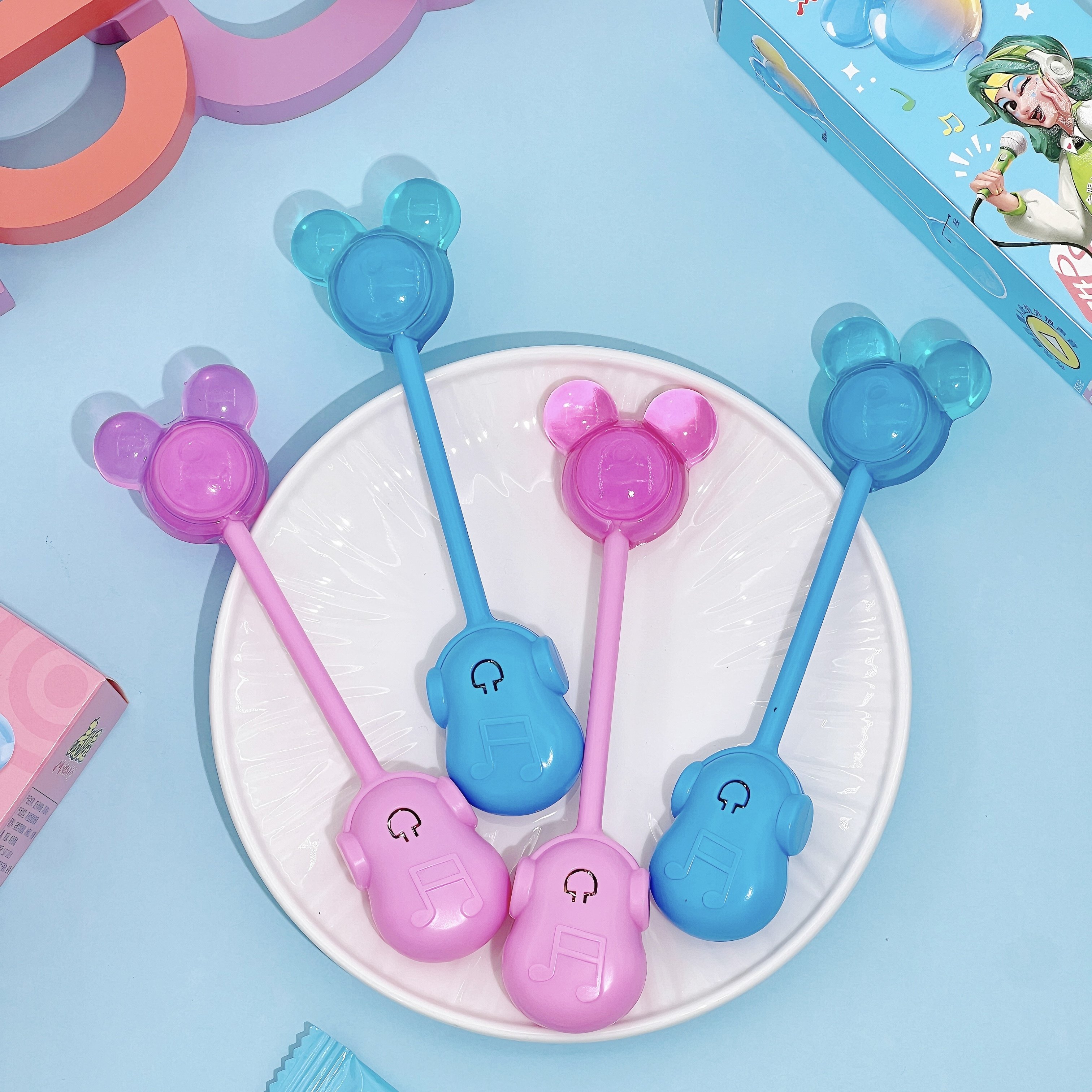 六一幼儿音乐棒棒糖生日礼物圣诞儿童趣味玩具糖果高颜值盒装零食