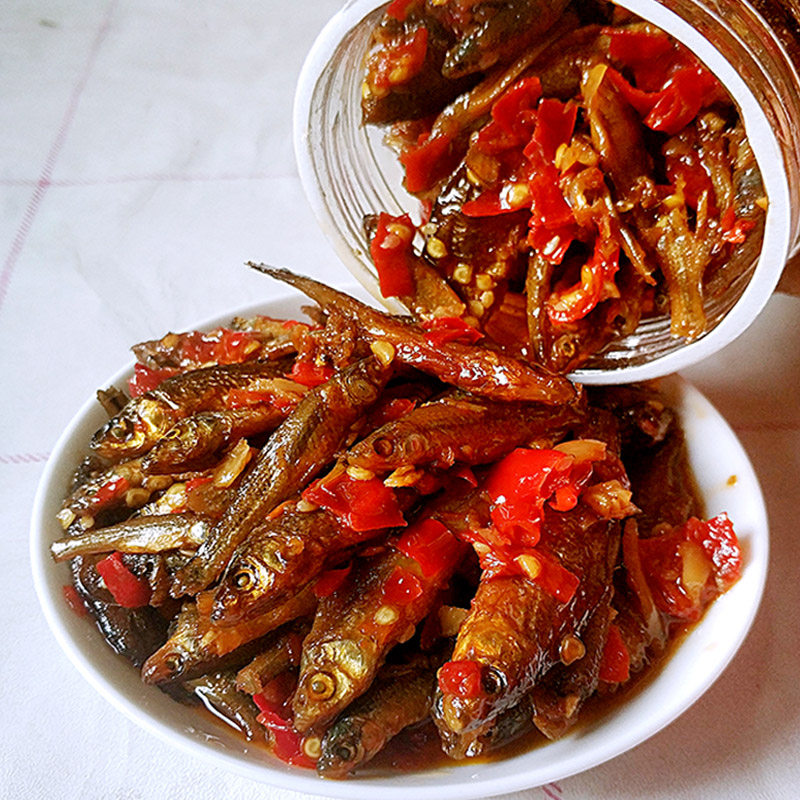 湖南特产香辣柴火鱼下饭菜农家开味菜剁椒小鱼仔辣椒酱零食下酒菜