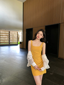 alex stevens肯豆方领褶皱收腰吊带连衣裙性感包臀裙女秋夏季 裙子