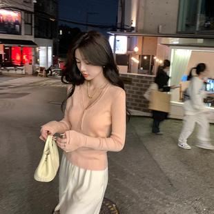 針織衫 V領(lǐng)長袖 stevens 打底上衣 短款 內(nèi)搭修身 毛衣女春秋季 alex