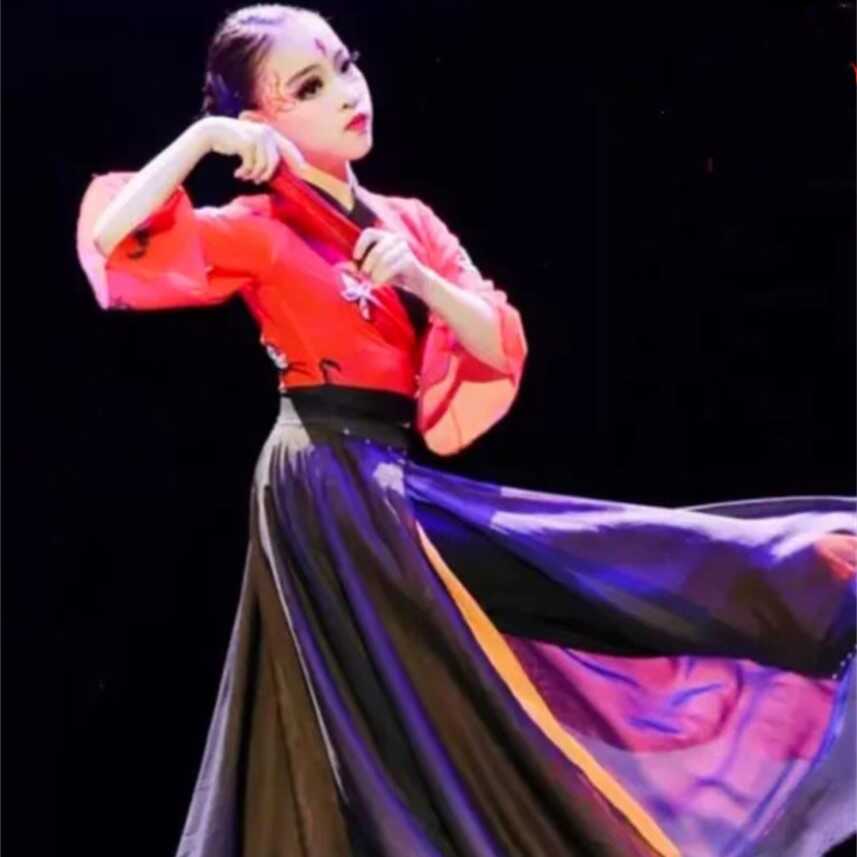 雪龙吟开场舞演出服中国民族风女