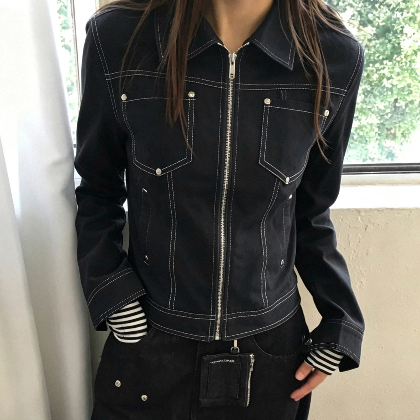WEEKEEP 街头仿牛仔铆钉明线设计翻领夹克外套女休闲修身长袖上衣