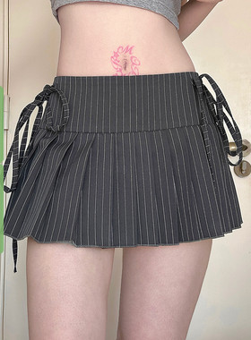 WEEKEEP 学院风少女灰色条纹系带百褶短裙街头百搭低腰A字半身裙