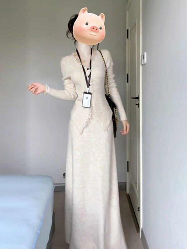 2026新款春季纯欲风辣妹性感露肩长袖T恤女修身显瘦打底衫上衣