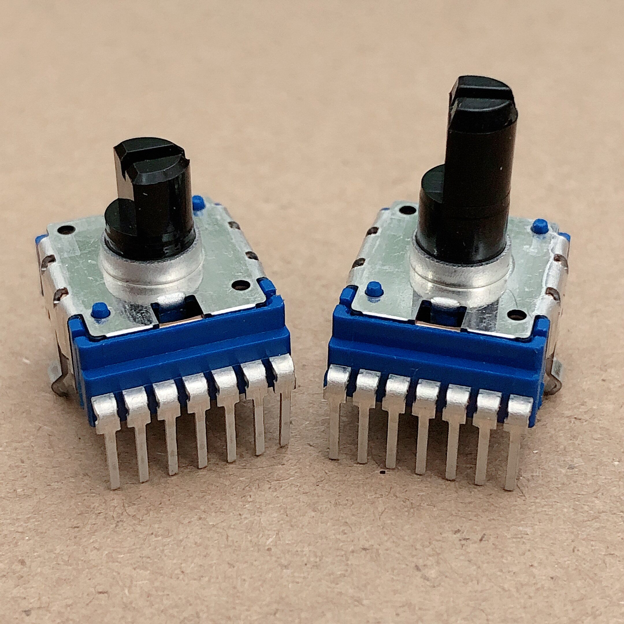 ALPS电位器音响调节器音量开关