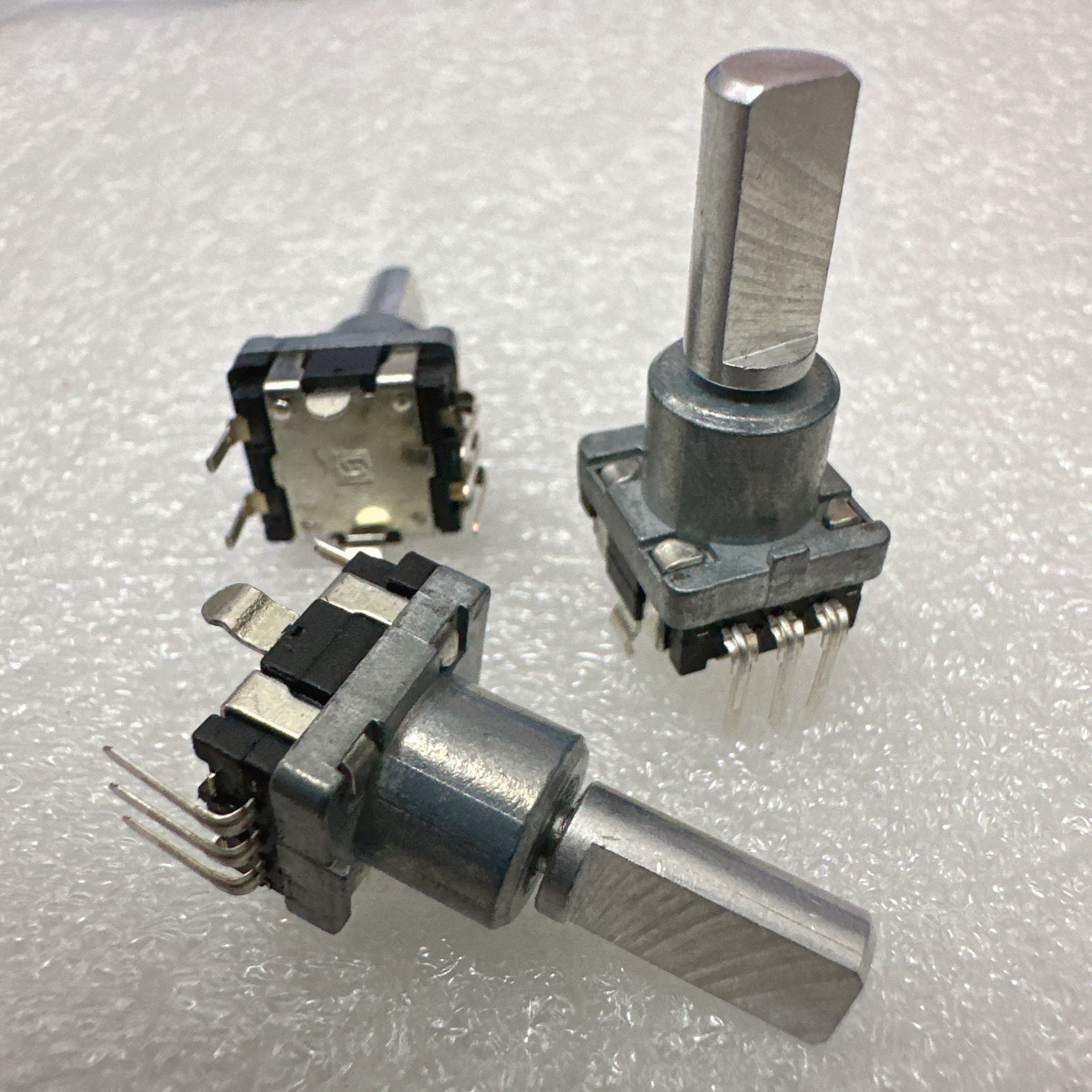 昇威编码器增量型数字电位器5脚