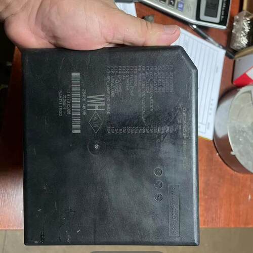 适用于日新奇骏逍客劲客机舱保险丝盒大灯继电器ipdm车身电脑板