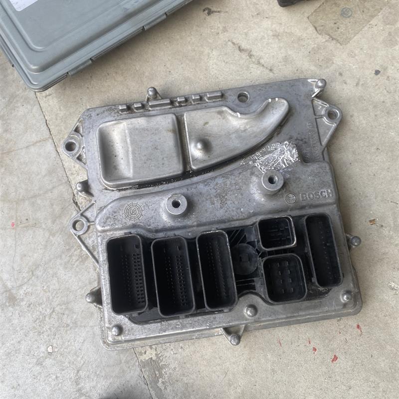 宝马N55发动机电脑板 F02 X5 X6 GT535 F07 335  X3 X4 N20维修