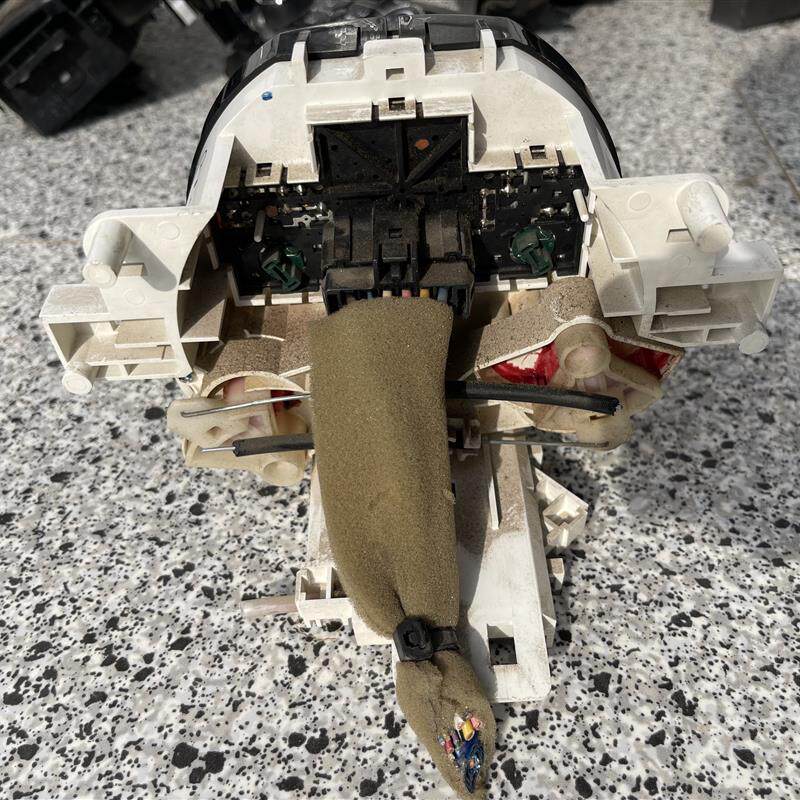 适用日产尼桑阳光玛驰空调暖冷风调节大小控制器空调开关面板原装