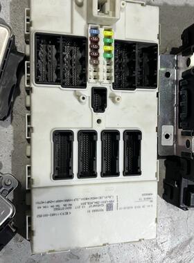 适配宝马1345678系 F30F18F02F15 BDC大白盒 FEM车身电脑控制模块