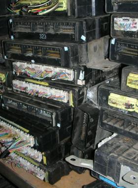 适配三菱发动机电脑板MN131582三菱发动机ECU电脑板原厂拆车件