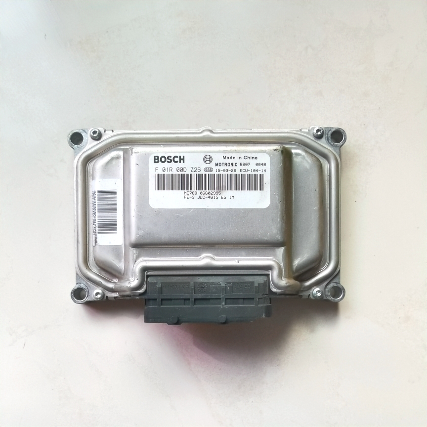 吉利帝豪EC715发动机电脑板行车ECU控制模块 F01R00DZ26 06602995