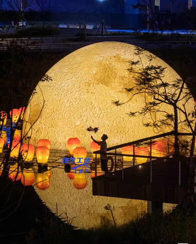 水上漂浮孔明花灯户外防雨发光灯笼文旅古镇湖畔夜景打卡灯光装置