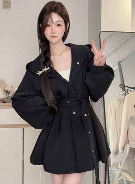 BULE蓝色星球风衣外套女2026短款灯笼袖小个子大衣爆款春装风衣裙