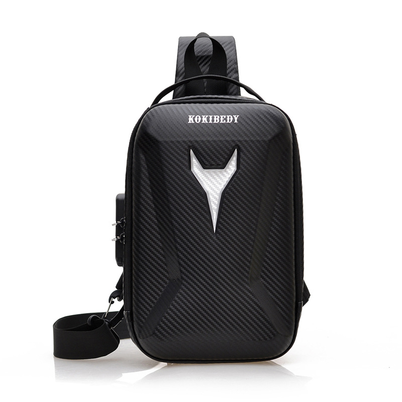 户外出行摩托车骑士PVC高质感硬壳胸包机车骑行密码锁斜挎包防水