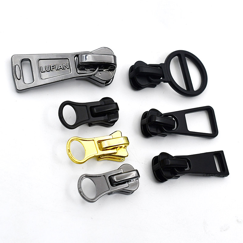 长款羽绒服树脂拉链头