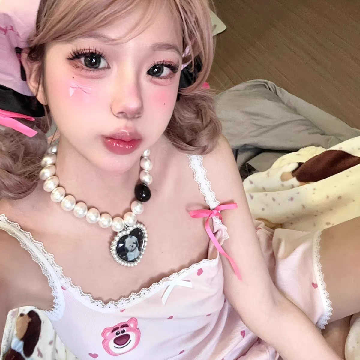黑白撞色小狗珍珠爱心吊坠项链女卡通可爱高级感锁骨链百搭颈链