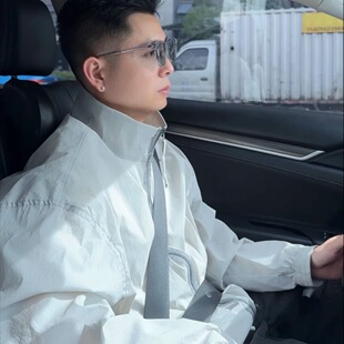 浅灰色立领防晒衣男款夏季薄款冰丝速干户外徒步运动防紫外线上衣