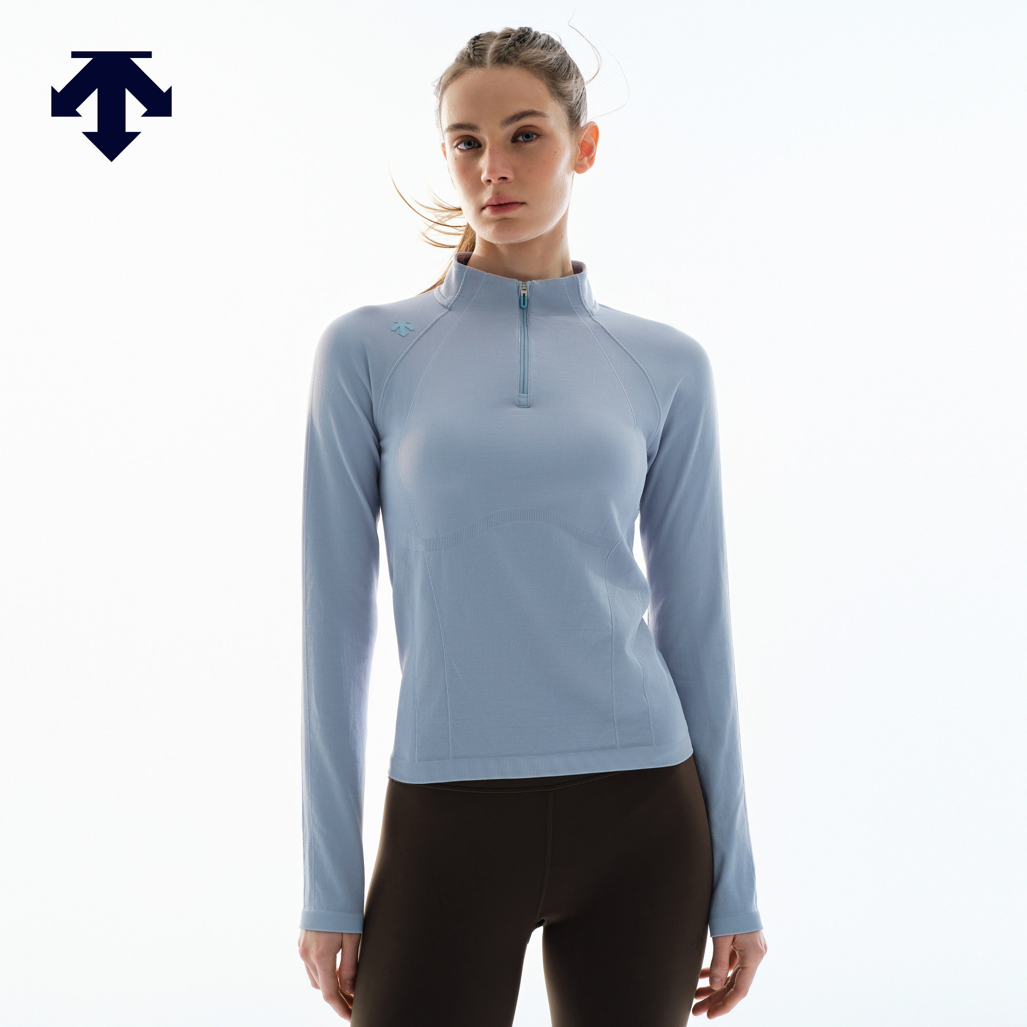 DESCENTE迪桑特WOMEN&rsquo;S TRAINING系列女士半拉连长袖针织衫