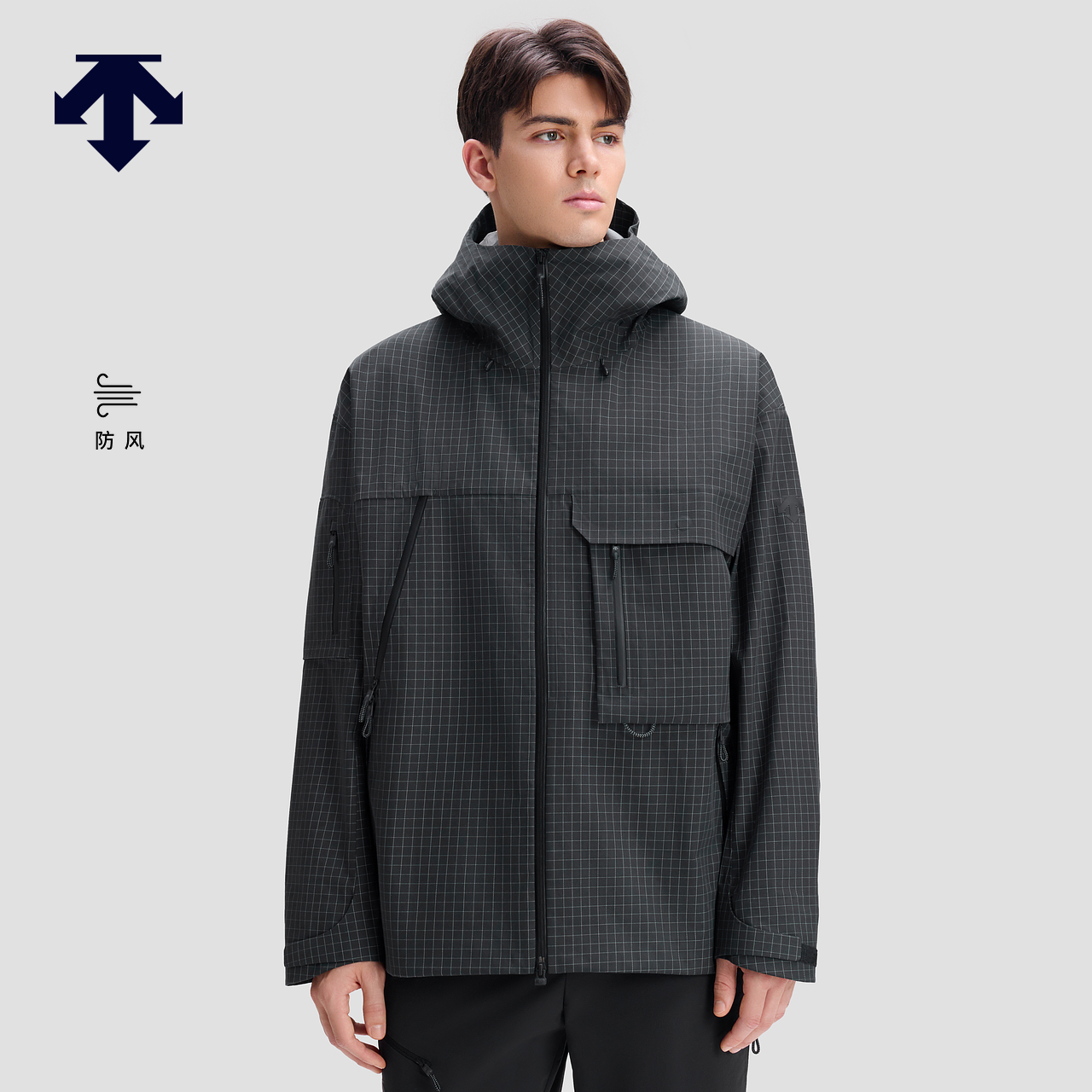 DESCENTE迪桑特BLEU系列都市骑行男士防风格纹梭织上衣秋季新品