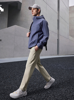 DESCENTE迪桑特DUALIS都市通勤男士防水透湿外套梭织上衣