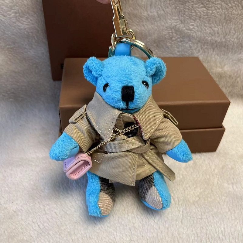 高级小熊毛绒格子包挂件