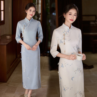 2026新款刺绣蓝色国风新中式秋季长袖旗袍改良年轻款女高级感