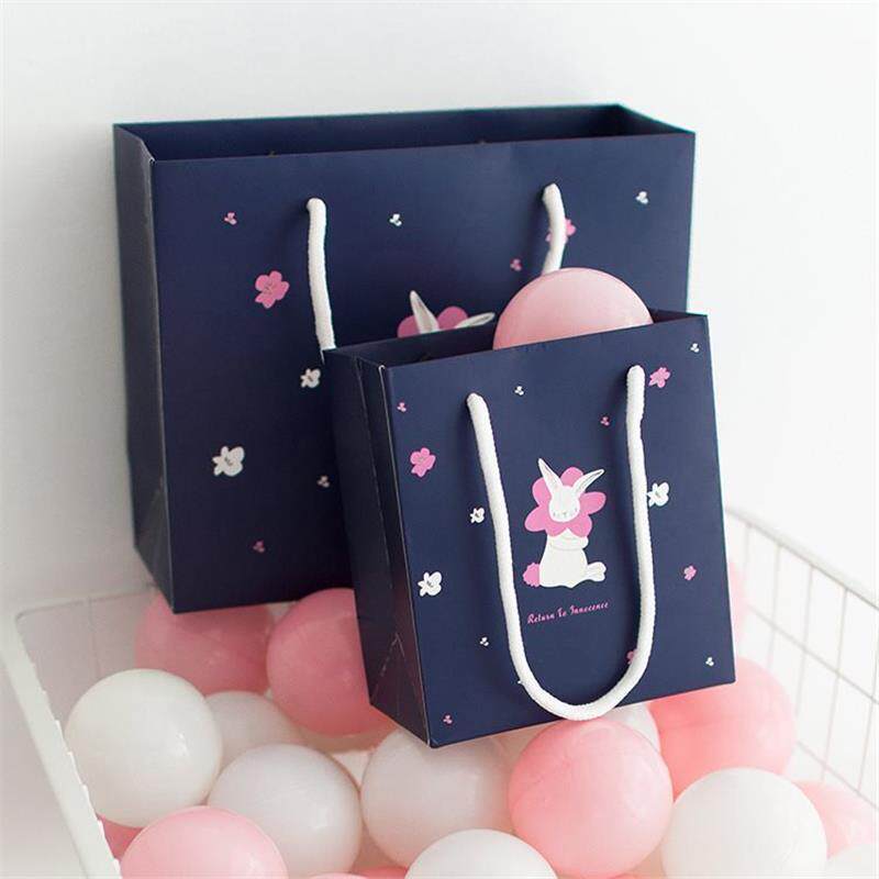 rabbit gift bag simple hand bag clothing paper bag gift bag