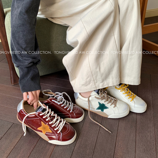 潼潼TONG酒红做旧星星小脏鞋女2026春新款复古内增高平底休闲板鞋