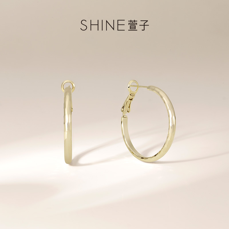 SHINE萱子时尚百搭金属耳圈