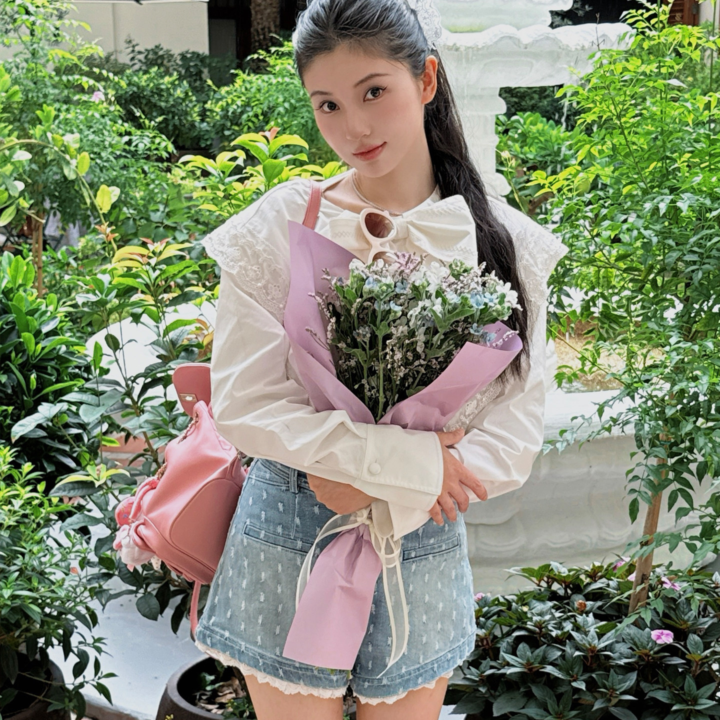 lefame拉飞姆时尚休闲雕花蝴蝶结牛仔短裤女